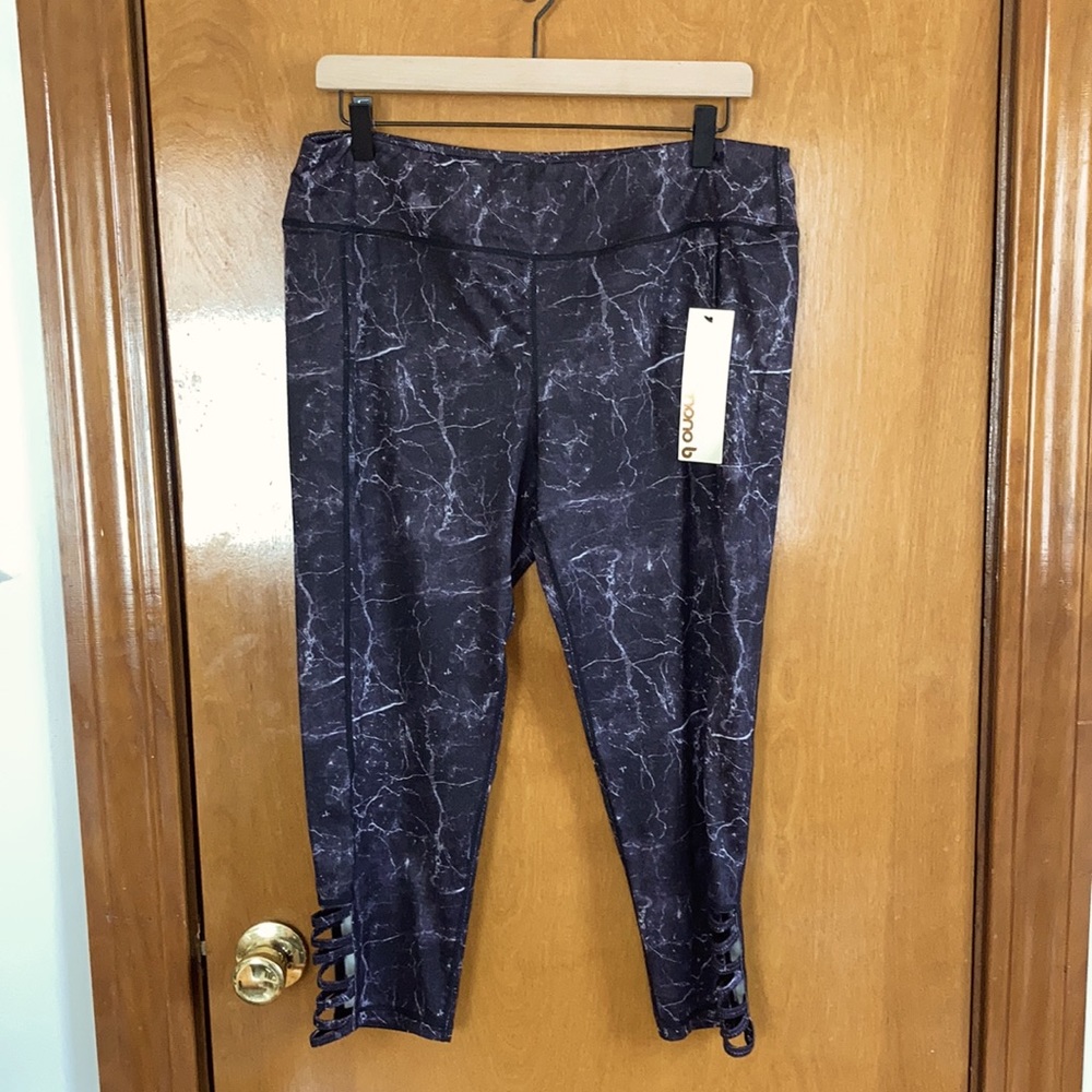 NWT stretchy Mono b 1X brown workout pants